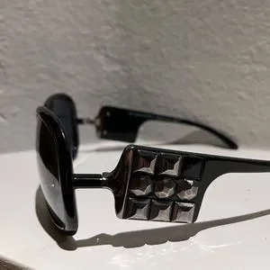 Burberry | Accessories | Burberry Black 49b Studded  display picture 3